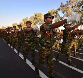 هل استعرض الحشد الشعبي بالطائرات المسلحة امام القائد العام، ولماذا رد انصار الله على الحلبوسي؟