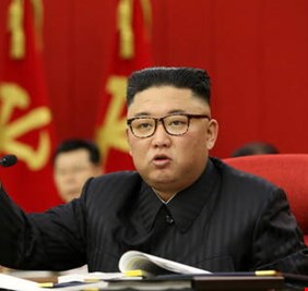 في تعليق نادر.. التلفزيون الكوري الشمالي الرسمي يفيد بقلق الناس من فقدان كيم للوزن