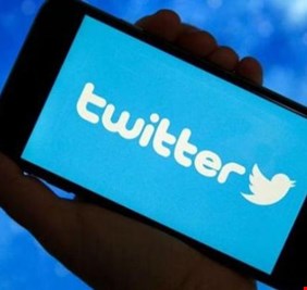 القيمة السوقية لـ فيسبوك تتخطى تريليون دولار بعد هذا القرار