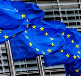 فون دير لاين: دول الاتحاد الأوروبي سوف تنتعش اقتصاديا بعد 18 شهرا