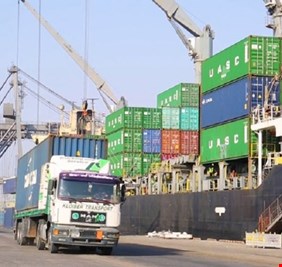 ضبط هدر بالمال العام بأكثر من مليار دينار في ميناء أم قصر بالبصرة