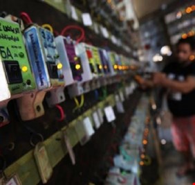 الكاظمي يوجه النفط بزيادة حصة الوقود للمولدات الاهلية