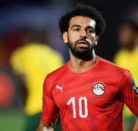 رسميا.. محمد صلاح خارج تشكيلة 