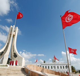 وزارة الصحة التونسية: انهيار المنظومة الصحية في البلاد والوضع كارثي والمركب يغرق