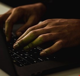 كيف نميّز المواقع الخطرة على الإنترنت؟