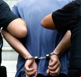 مكافحة الإرهاب تعتقل المخابرات في السليمانية!