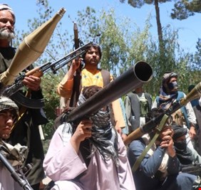 تشكيل (حشد شعبي) أفغاني بقيادة أسد هرات  لمواجهة زحف طالبان !
