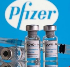 (فايزر) تفجر مفاجأة مدوية: جرعتان من اللقاح لا تكفيان، ويجب التطعيم بجرعة ثالثة !
