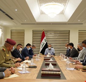 الكاظمي يضطر الى حجز مسؤولين على خلفية كارثة حريق الناصرية