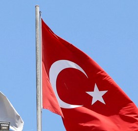 مسؤول في الحكومة التركية: حان الوقت لإعادة العلاقات مع إسرائيل