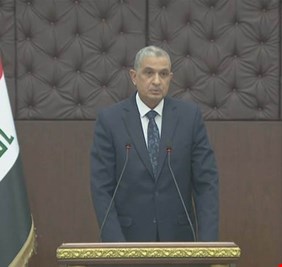 شكراً وزير الداخلية .. الغانمي يمنع دخول الضباط والمنتسبين للدوائر الأمنية مالم يتلقوا اللقاح !