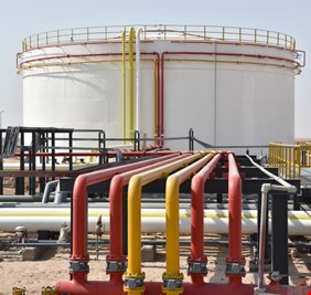 لأسباب غير معروفة، عدم تشغيل حقلين نفطيين في ذي قار يكبد الدولة خسارة 4 ملايين دولار يومياً !