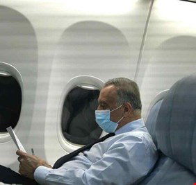 الكاظمي يجلب بطائرته 17 ألف قطعة أثرية مهربة استردها العراق من امريكا