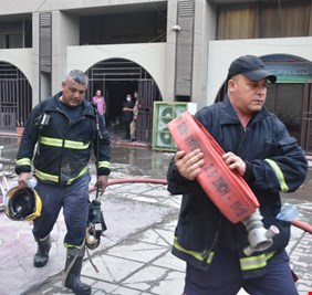 حريق داخل هيئة السياحة في بغداد، والدفاع المدني تخمد الحريق وتنقذ شخصين