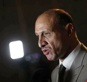 بالفيديو .. قناة العهد، وقنوات عراقية أخرى تنقل عن (العراق اليوم) قرار الكاظمي الخاص بترشح درجال لرئاسة اتحاد الكرة