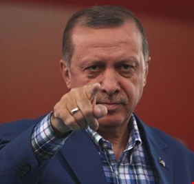 أردوغان يغلق حدوده مع إيران