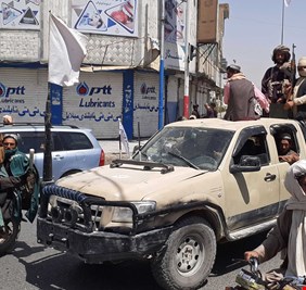 في مبادرة صادمة .. حزب عراقي 