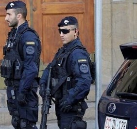 إيطاليا: اعتقالات على ذمة تهريب مهاجرين إلى البلاد