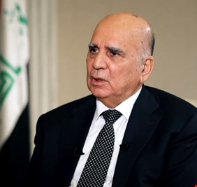 نائب كردي يهاجم وزير الخارجية فؤاد حسين : يعمل اجيراً لدى بارزاني