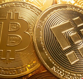 ولع البيتكوين يصل إلى هذه الدولة مع أول صراف آلي للعملات المشفرة