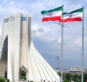رئيسي يعين رئيسا جديدا لمنظمة الطاقة الذرية الإيرانية