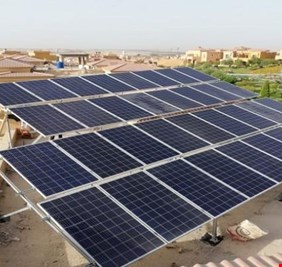 حل سحري للكهرباء.. كم تبلغ تكلفة تحويل المنزل للعمل بالطاقة الشمسية؟