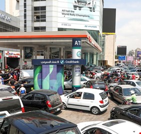 مصادر: الباخرة الإيرانية المحملة بالمازوت إلى لبنان تدخل المياه السورية