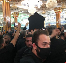 بالصور.. بدء مراسم تشييع جثمان المرجع الحكيم في كربلاء