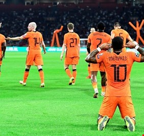 رغم الهاتريك مع منتخب هولندا.. ديباي مستاء