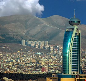 صراع النفوذ.. طالباني يتهيأ لحملة اعتقالات لرجال أعمال قريبين لشيخ جنكي بالسليمانية