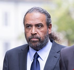 محكمة تصدراً قراراً بحبس رئيس المجلس الأولمبي الآسيوي الشيخ أحمد الفهد 30 شهراً بتهمة التزوير