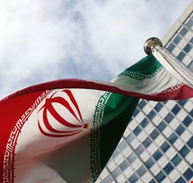 إيران تسمح للمفتشين الدوليين بالوصول إلى كاميرات المراقبة في مواقعها النووية