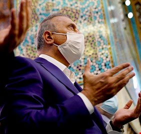 بالصور .. الكاظمي يختتم  جولته في إيران بزيارة مرقد الإمام الرضا عليه السلام