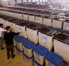 500 مراقب دولي وعربي يصلون إلى العراق لمراقبة الانتخابات