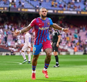 كومان يحدد رفيق ديباي أمام بايرن ميونخ