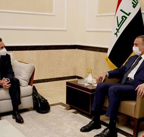 الكاظمي يتسلم رسالة خطية من ماكرون