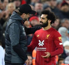 كلوب يثير الجدل حول مستقبل صلاح مع ليفربول