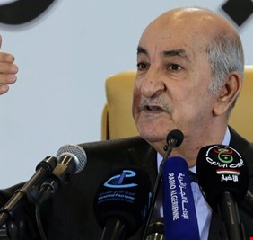 استثنى دولة واحدة.. الرئيس الجزائري يقول إن بلاده تتعرض لهجمات إلكترونية كبيرة من دول الجوار