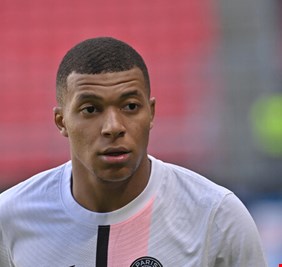 اعترافات مبابي: أعلنت رغبتي في الرحيل مبكرا ولست لصا