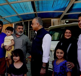 بثقة عالية وأمل كبير بنجاح الإنتخابات أمنياً وفنياً .. الكاظمي يتجول في شوارع بغداد