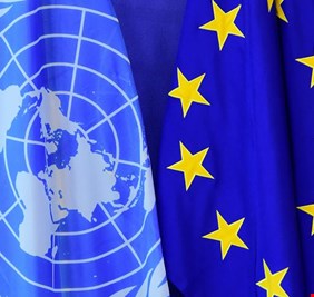 الإتحاد الأوربي يشيد بأداء المفوضية والأمم المتحدة تقول أن يوم الاقتراع كان يوماً سعيداً للعراقيين