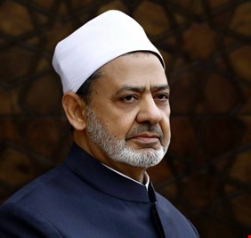 التفاصيل الكاملة لزيارة شيخ الازهر المرتقبة للعراق .. الصلاة في مرقد الأمام علي ولقاء سيد النجف الكبير