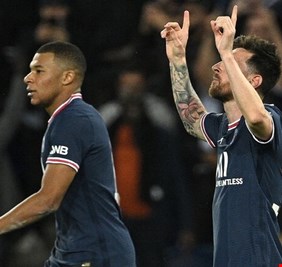 أينما يمضي فهو الأعظم .. ميسي يسجل ثنائية ويقود باريس سان جيرمان للفوز في أبطال أوروبا .. ومبابي يكشف عن سلوكه الأناني !