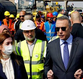 الكاظمي يفتح طريق بغداد- الحلة الجديد بالتأكيد على رؤية عراقية للخلاص من موروث التخلف العمراني