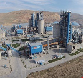 بعد سنوات عجاف.. الحياة تدب مجدداً في أحد أبرز معامل الاسمنت العراقي