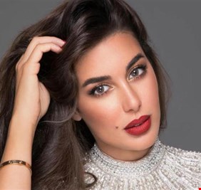 ياسمين صبري تتحدث عن علاقاتها بوالدها بعد هجومه عليها