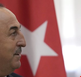تركيا تلوح بشن عملية عسكرية جديدة شمالي سوريا محملة روسيا وأمريكا المسؤولية