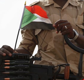 رويترز : الجيش السوداني يشدد القيود على حمدوك مع تعثر المفاوضات