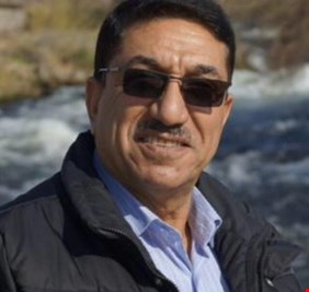 ما هي وظيفة عامر العيداني وابنه في محافظة البصرة؟