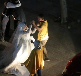 خدعتني بالمكياج .. رجل مصري يرفع واحدة من أغرب الدعاوى القضائية ضد زوجته